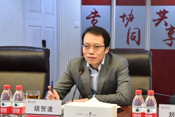 湘潭市委副書記、代市長胡賀波一行蒞臨威勝電氣調(diào)研指導(dǎo)工作